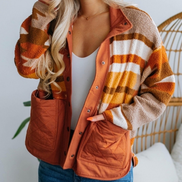 davmav2 Jackets & Blazers - Fall Colors 🍁🍂 Faux Sherpa Jacket